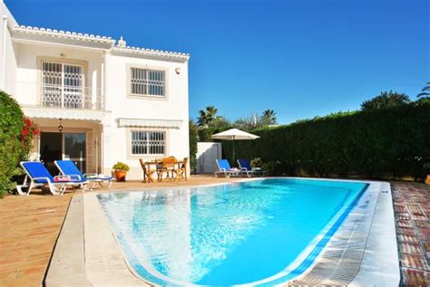 villas to rent in guia|Villa 7J Quinta dos Alamos .